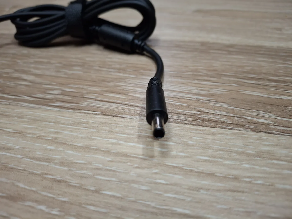 dell punjac inspiron 14 5401 5402 5405 5406 original novo