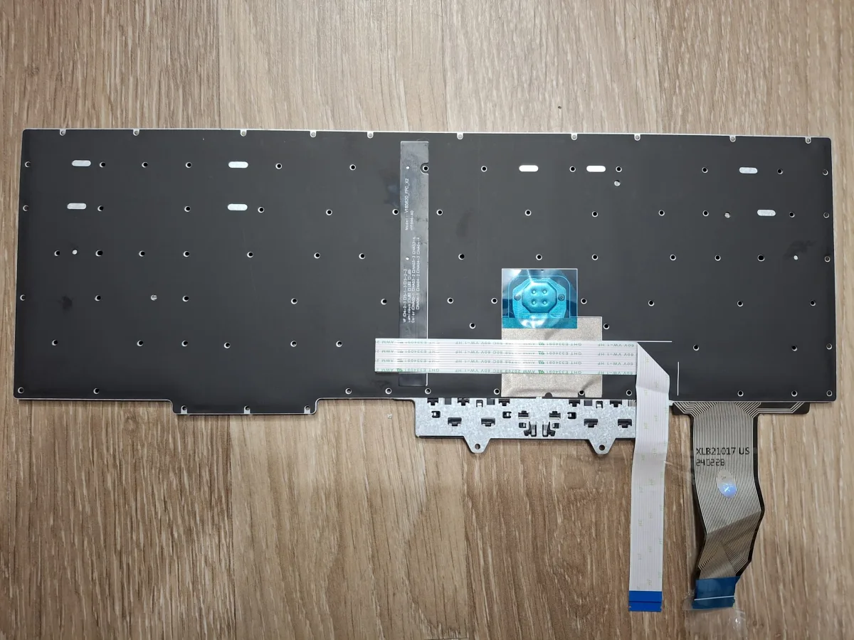 tastatura lenovo r15 gen2 mali enter sa osvetljenjem nova
