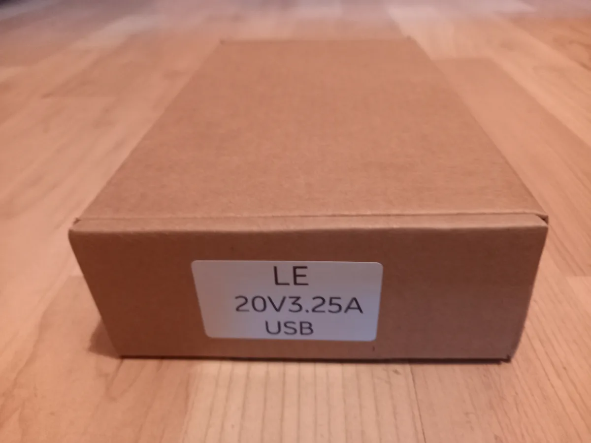 lenovo punjac v110-14 v130-14 v130-15ikb original novo